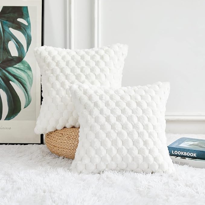 Yaertun Pack of 2 Super Soft Cozy Decorative Throw Pillow Covers Fuzzy Plush Faux Fur Luxury Cushion Cover Pillowcase for Sofa Couch Bed Livingroom 24x24 Inch White