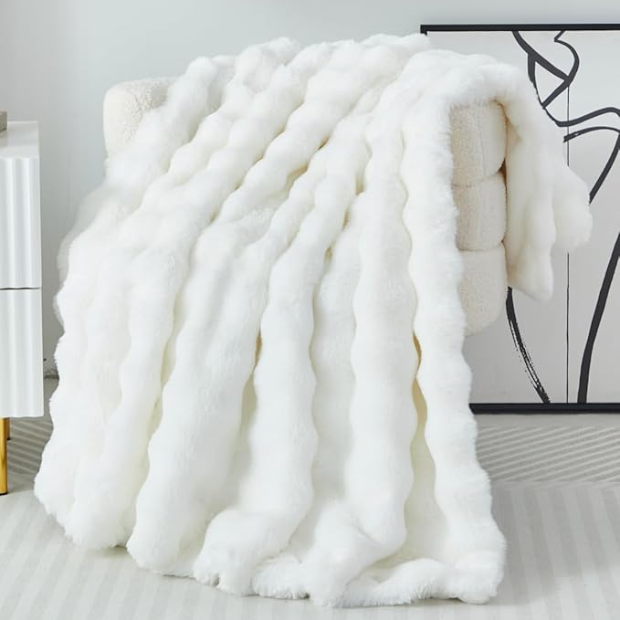 Faux Fur Throw Blanket for Couch Cozy Fuzzy Soft Plush Thick Fluffy Fleece Bubble Blanket for Sofa Bedroom Living Room, 63x79 Inches White