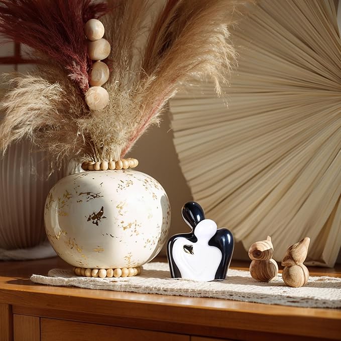 Mini Couple Statue Tv Stand Decor Items for Living Room,Bedroom Decor for Couples Sculpture Knick Knacks for Shelves,Couple Gifts for Her,Show Pieces for Home Decor (Black and White Gold Heart)