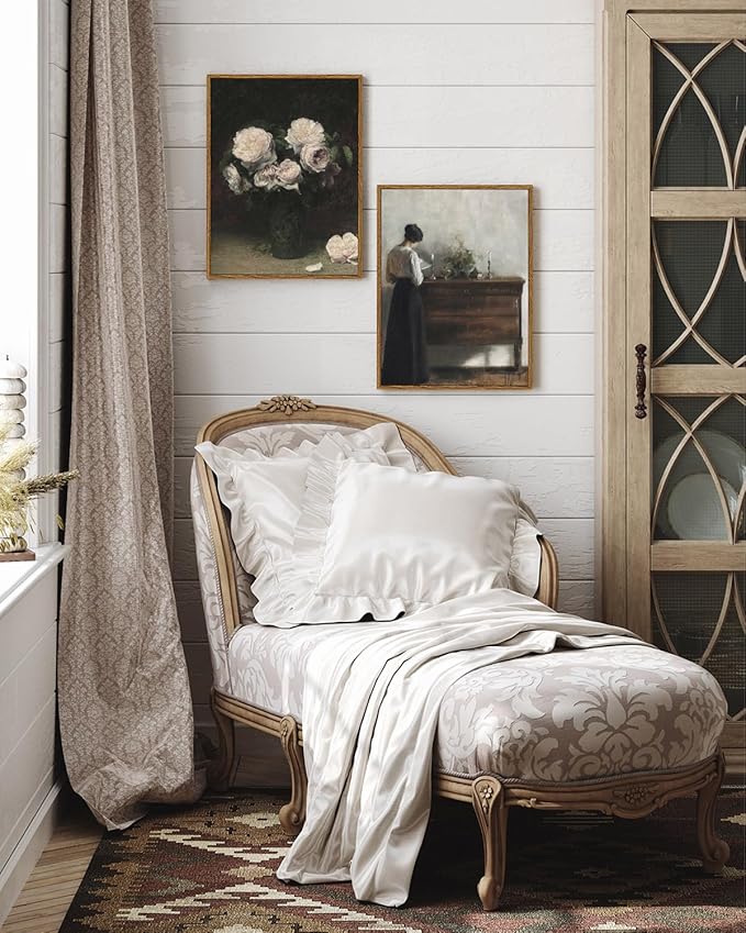 VIYYIEA Framed Wall Art Vintage Decor, Classical Reading Woman Portrait Painting, Retro Bathroom Decor, Framed Canvas Print Artwork for Bedroom Farmhouse, 12"x16"