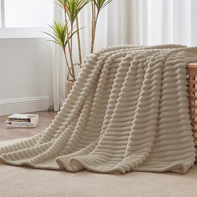 BEDELITE Fleece Throw Blanket for Couch - 300GSM Soft & Warm Fluffy Linen Blanket, Decorative and Giftable Striped Blankets for Women, Men, 50"x60"