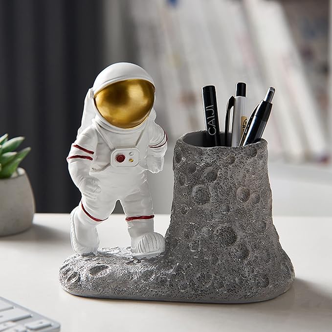BUTILIVEEN Astronaut Pen Pencil Holder with Phone Stand, Resin Spaceman Pen Container Cell Phone Stand for home Office Desktop Decoration, Gifts for Space Lovers, Gifts for Christmas