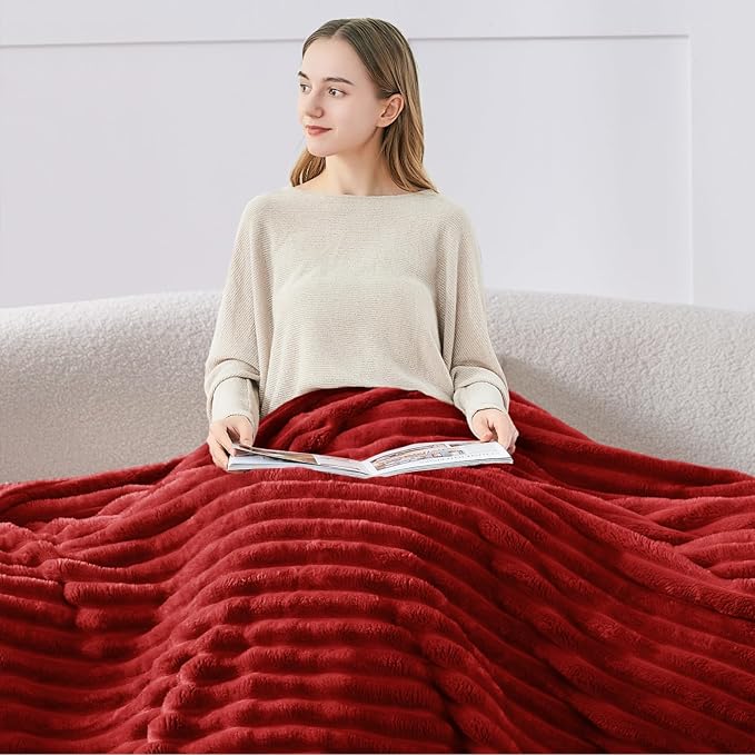BEDELITE Twin Blanket for Couch & Bed, 300GSM Soft & Warm Fleece Blanket, Decorative and Giftable Striped Burgundy Blankets for Women, Men, 60"x80"