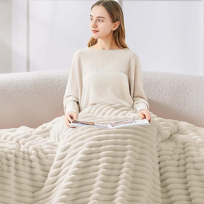 BEDELITE Fleece Throw Blanket for Couch - 300GSM Soft & Warm Fluffy Beige Blanket, Decorative and Giftable Striped Blankets for Women, Men, 50"x60"