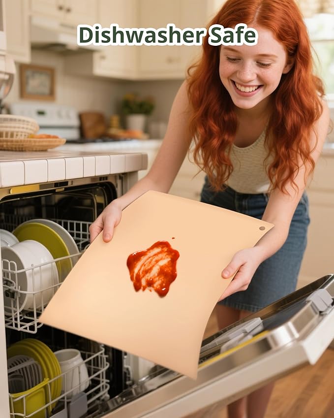 Serving Tray with Handles, LYNG Bamboo Bed Tray with Removable Silicone Mat, TV Tray for Breakfast Laptop Dining Couch Outdoor