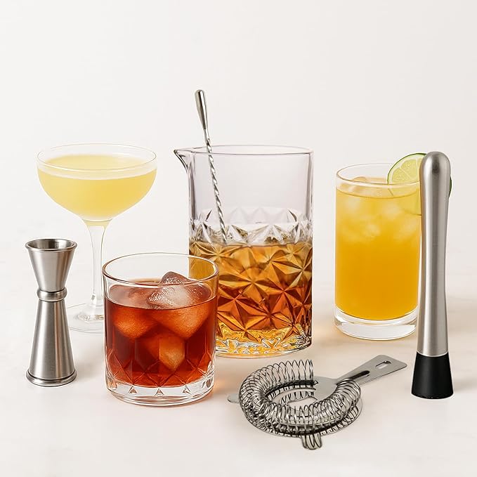 Cocktail Mixing Glass Kit, 24 OZ Crystal Stirring Glass with Stainless Steel Bar Tools – 2 OZ 1 OZ Jigger, Muddler, Strainer, Spoon, Recipe – Bartender Gifts for Men, Elegant Barware for Home & Party