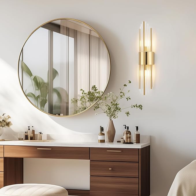 Modern Gold Crystal Wall Sconce, Gold Wall Light Vertical Rod Design，Vintage Looking Gold Metal Wall Sconce, for Living Room, Bedroom, Bathroom, Vanity, Staircase, Hallway