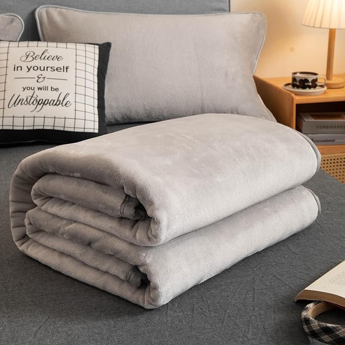 Fleece Bed Blankets Throw Size - Soft Lightweight Plush Fuzzy Cozy Luxury Blanket Microfiber Throw for Couch Bed,All-Season Breathable,40x60 Inches