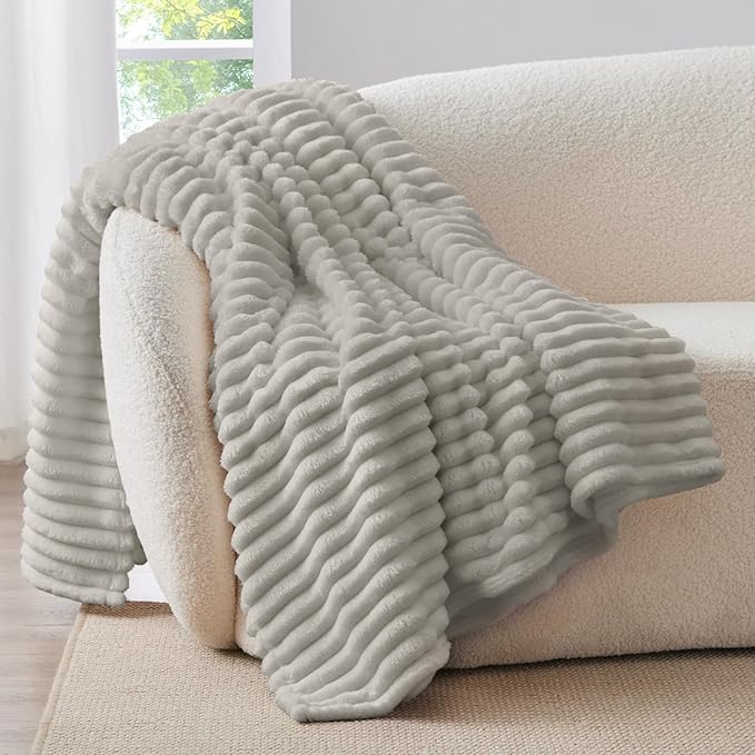 BEDELITE Fleece Throw Blanket for Couch - 300GSM Soft & Warm Fluffy Light Grey Blanket, Decorative and Giftable Striped Blankets for Women, Men, 50"x70"
