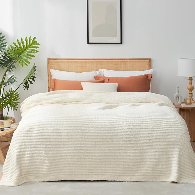 Snuggle Sac Soft King Size Blanket, Cozy Soft Fuzzy Microfiber Knit Stripe Bedding Blankets Bedspread, Cream, 108x90 inches