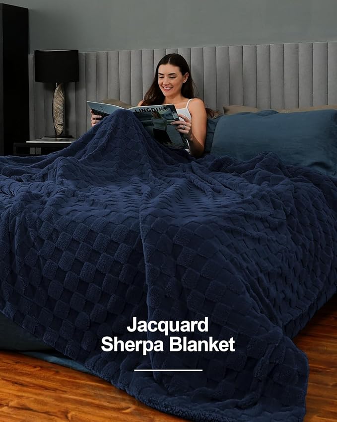Pawque Super Soft Cozy Throw Blanket Queen Size for Couch Bed, Fluffy Sherpa Fleece Reversible Thick Warm Fuzzy Blanket for All-Season, 3D Checkered Jacquard Decorative Blankets, Navy Blue, 90"x90"
