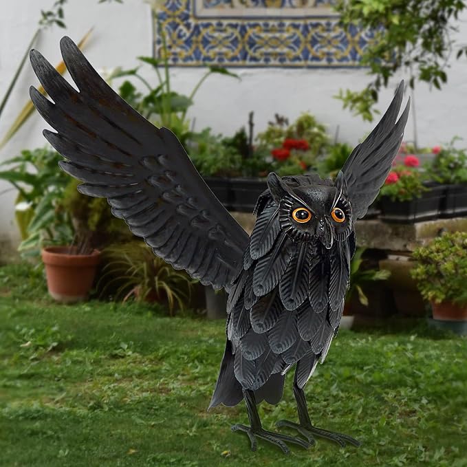 Natelf Solar Owl Decoy Sculptures & Statues Halloween Decoration, Standing Metal Bird Deterrent to Scare Birds Squirrels Away for Outdoor Garden Yard Patio, Black