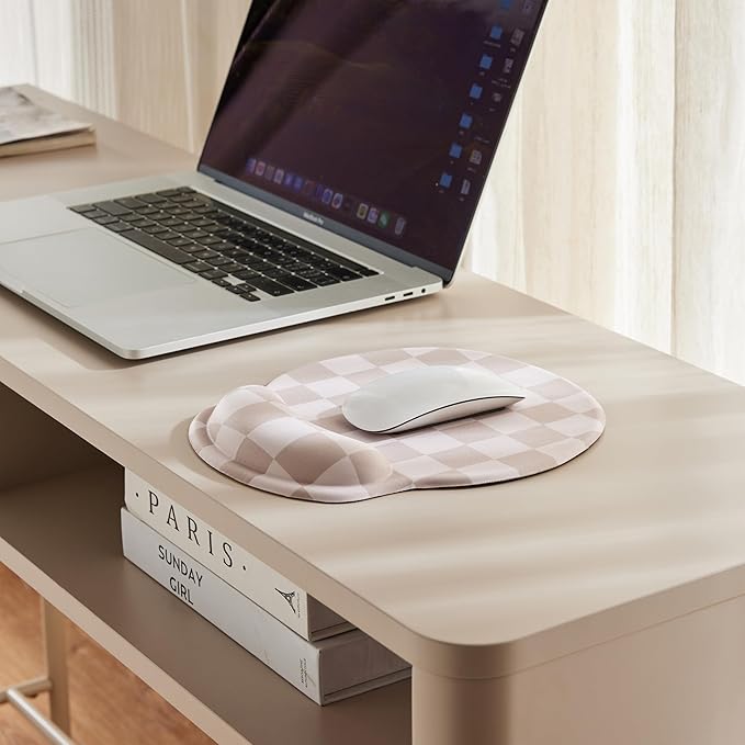 Beige Khaki Checkered Mouse Pad with Gel Wrist Rest, Wrist Support, Ergonomic Desk Accessories for Women, Office Laptop Gaming Decor, Cute Aesthetic Check Design