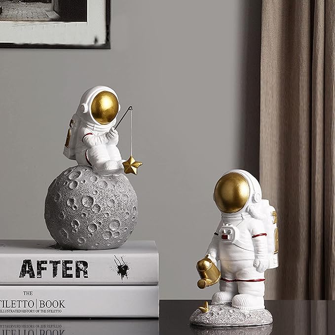 BUTILIVEEN Astronaut Fishing Star Figurines, Space Themed Bedroom & Desktop Shelf Decor, Gifts for Space Lovers & Christmas