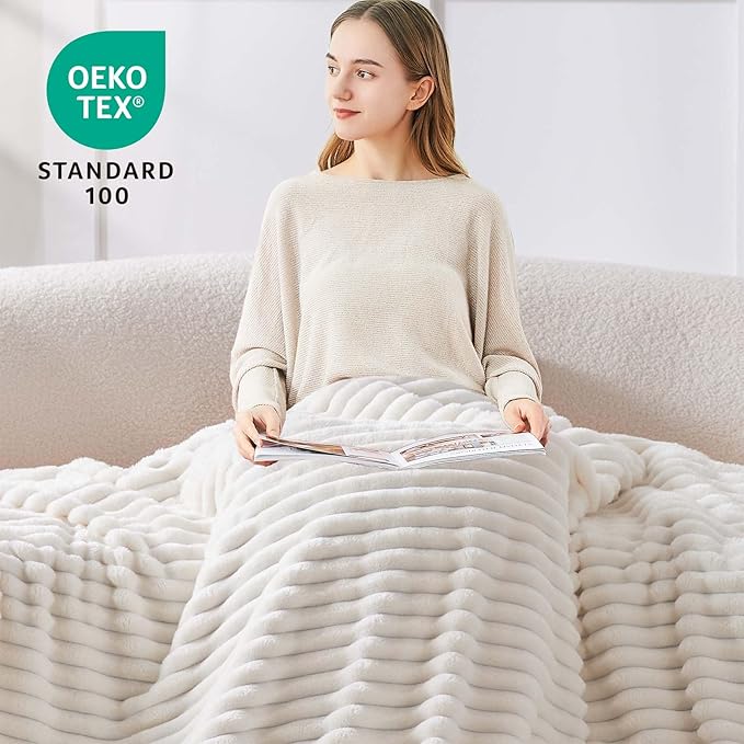 BEDELITE Fleece Throw Blanket for Couch - 300GSM Soft & Warm Fluffy Cream Blanket, Decorative and Giftable Striped Blankets for Women, Men, 50"x70"
