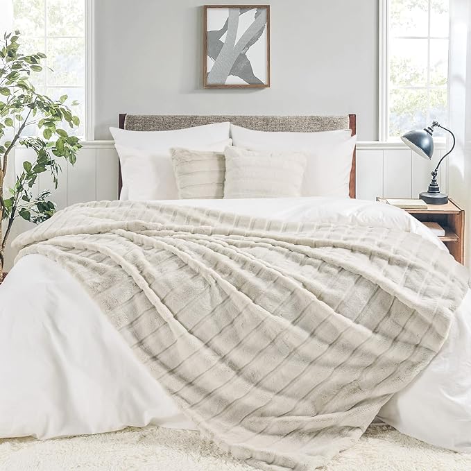 NEXHOME PRO Faux Fur Throw Blanket, Cozy Fluffy Soft Blanket or Couch Sofa Bed Living Room Decorative, Reversible Puffy Thick Warm Blanket for Winter 60"X80" Beige