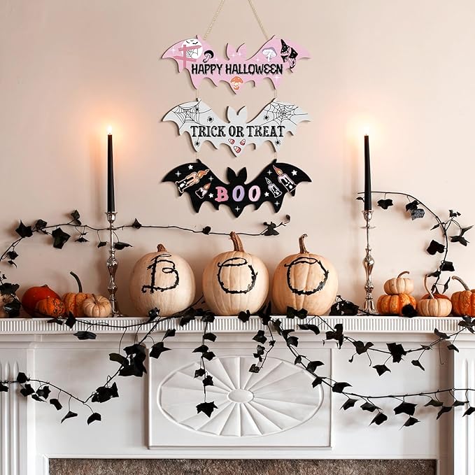 HPNIUB Halloween BOO Door Sign Decorations, Happy Halloween Welcome Hanging Wood Sign for Front Door, Wooden Bat Spider Wooden Plaque Ornaments for Home Wall Halloween Party Decor