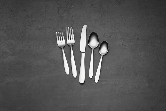 Oneida Mooncrest 65-Piece Flatware Set, Service for 12 Silver