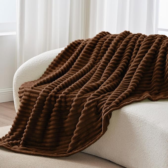 BEDELITE Fleece Throw Blanket for Couch - 300GSM Soft & Warm Fluffy Chotolate Brown Blanket, Decorative and Giftable Striped Blankets for Women, Men, 50"x60"