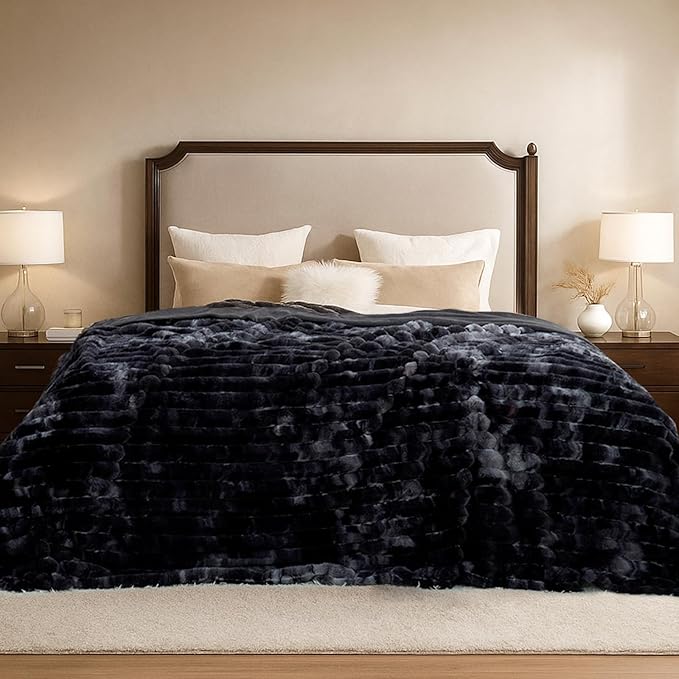 Cozy Bliss Faux Fur Throw Blanket for Couch, Cozy Warm Plush Striped Blanket for Sofa Bedroom Living Room, 90 * 90 Inches Tie-dye Black