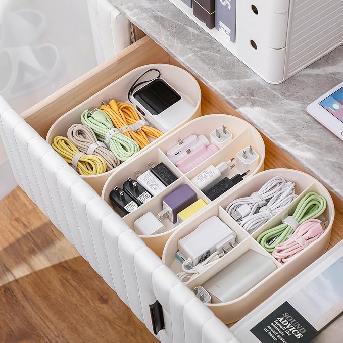 Yesesion Large Cord Organizer Box with Lid, Plastic Cable Storage Case with 20pcs Wire Ties for Desk Drawer, Home Office Supplies, Electronics, Clips, Clamps, Phone Charger, USB, Data Cables (White)