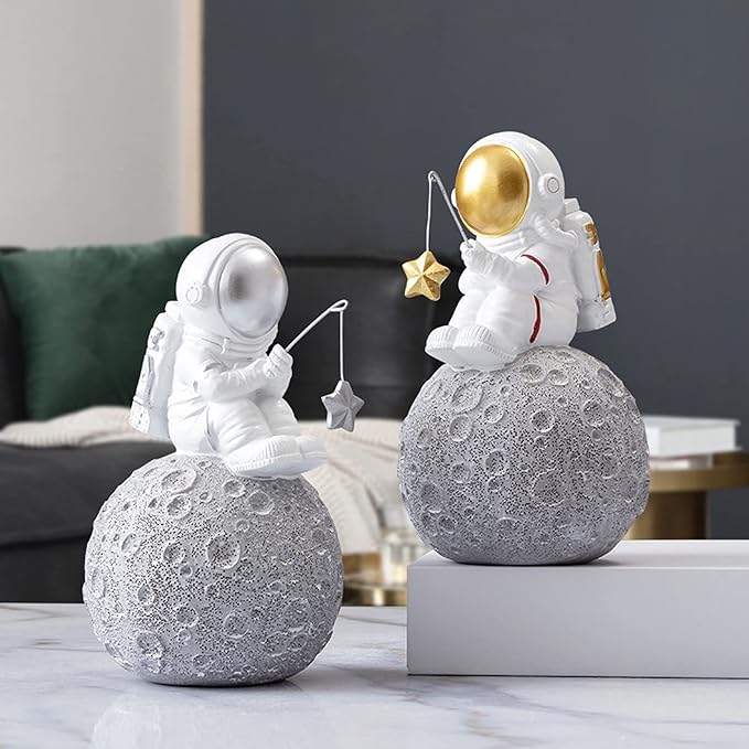 BUTILIVEEN Astronaut Fishing Star Figurines, Space Themed Bedroom & Desktop Shelf Decor, Gifts for Space Lovers & Christmas