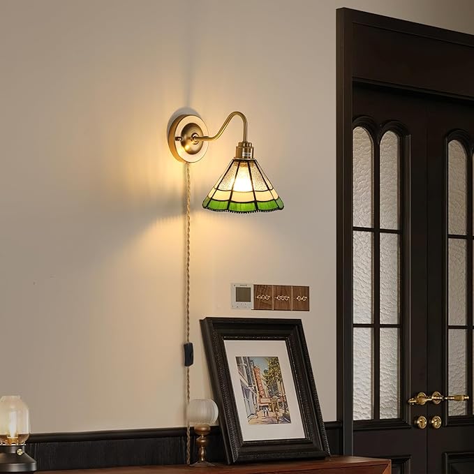 Vintage Wall Sconce, Wall Lamps with Green Multilayer Petal Sconce, Stained Glass Shade Brass Wall Lights Fixture with Plug in Cord and Switch for Bedroom Bathroom Living Room Hallway