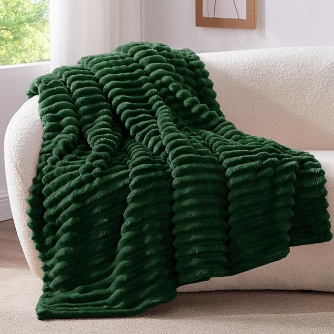 BEDELITE Fleece Throw Blanket for Couch - 300GSM Soft & Warm Fluffy Forest Green Blanket, Decorative and Giftable Striped Blankets for Women, Men, 50"x60"