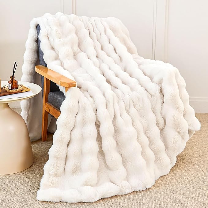 Faux Rabbit Fur Throw Blanket for Couch, Fluffy Warm Plush Thick Bubble Blanket for Bed Sofa Living Room, Soft Cozy Furry Blanket Home Decor, 50x60 inches, Cream White