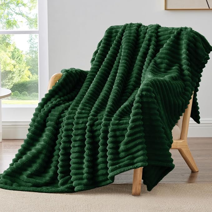 BEDELITE Twin Blanket for Couch & Bed, 300GSM Soft & Warm Fleece Blanket, Decorative and Giftable Striped Forest Green Blankets for Women, Men, 60"x80"