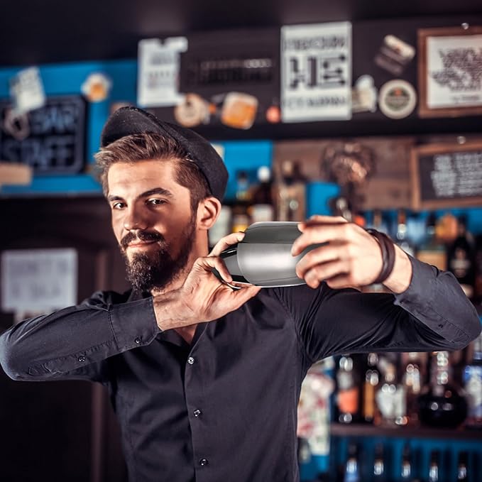 Sabary 2 Pcs Cocktail Shakers Professional Bar Shaker Boston Set Stainless Steel Martini Drink Mixer Basic Tool Weighted Shake Metal Can Cocktail Shaker Set, 18 Oz, 28 oz (Silver)