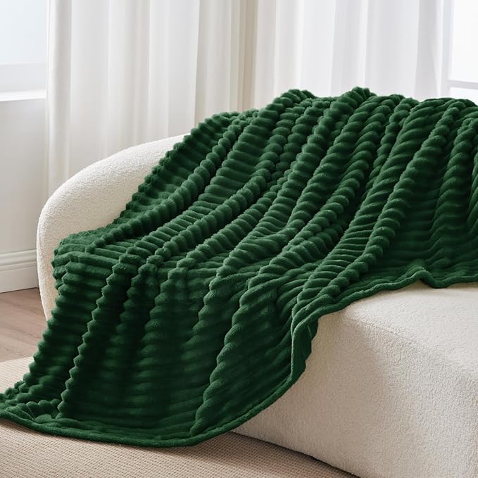 BEDELITE Twin Blanket for Couch & Bed, 300GSM Soft & Warm Fleece Blanket, Decorative and Giftable Striped Forest Green Blankets for Women, Men, 60"x80"