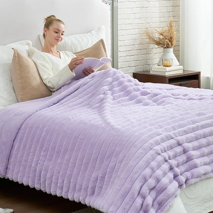 Cozy Bliss Faux Fur Throw Blanket for Couch, Cozy Warm Plush Striped Blanket for Sofa Bedroom Living Room, 90 * 90 Inches Lavender