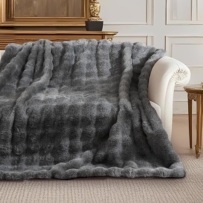Amélie Home Faux Fur Throw Blanket for Couch, Ultra Soft Fuzzy Plush Bubble Throw for Sofa, Living Room & Home Decor, 50"x60", Cationic Wolf Gray