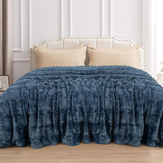 TOONOW Faux Fur Luxury Throw Blanket,Double Side Soft Fluffy Shaggy Fuzzy Blanket for Couch Sofa Bed (Navy, Queen Size)