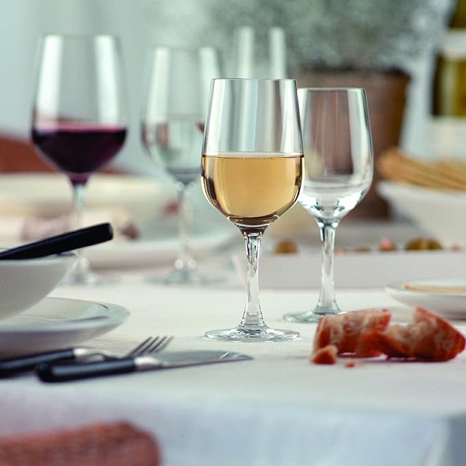 Schott Zwiesel Tritan Crystal Glass Forte Stemware Collection Wine/Water/Goblet Red or White Wine Glass, 17.3-Ounce, Set of 6