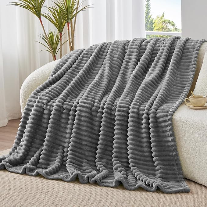 BEDELITE Fleece Throw Blanket for Couch - 300GSM Soft & Warm Fluffy Grey Blanket, Decorative and Giftable Striped Blankets for Women, Men, 50"x70"