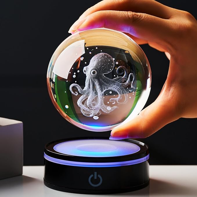 3D Crystal Ball Statue, Female Ocean Glass Ball Gift, Suitable for Female and Male Friends, Graduates, Friends, Colleagues, Marine Life Enthusiasts, Paper Souvenirs for Home Decoration