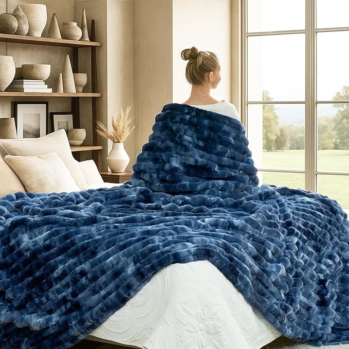 Cozy Bliss Faux Fur Throw Blanket for Couch, Cozy Warm Plush Striped Blanket for Sofa Bedroom Living Room, 90 * 90 Inches Tie-dye Blue