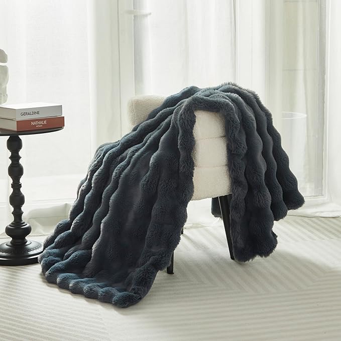 Faux Fur Throw Blanket for Couch Cozy Fuzzy Soft Plush Thick Fluffy Fleece Bubble Blanket for Sofa Bedroom Living Room, 63x79 Inches Dark Grey