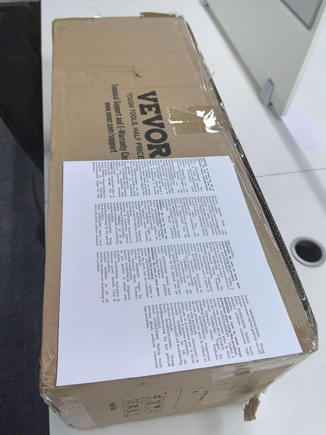 VEVOR 40" Farmhouse Coffee Table, Rectangle Coffee Table with Open Storage Compartment, Wooden Rustic Cocktail Table for Living Room, Bedroom, Apartment, Studio, Brown & Black