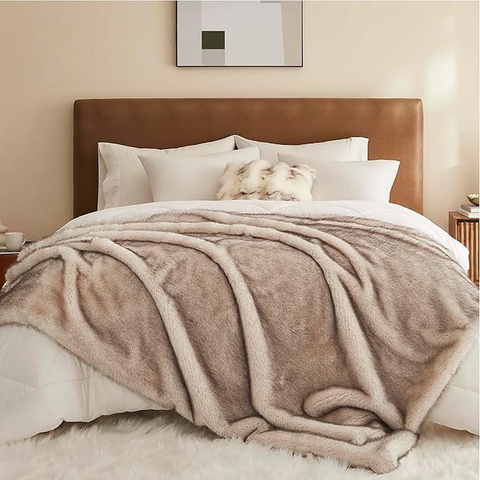 L'AGRATY Faux Fur Throw Blanket: 60''x 80'' Luxury Fluffy Plush Thick Faux Fur Blanket for Bed Couch Sofa - Cozy Soft Fuzzy Blankets for Women Man: Minky Couture Decoration Blanket (Taupe Brown)