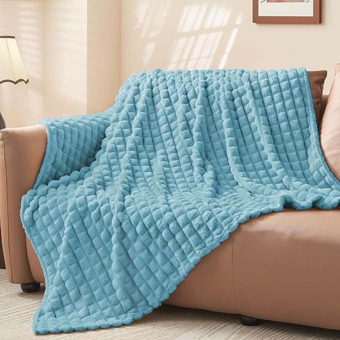 BEDELITE Washed Blue Throw Blanket for Couch and Bed- Super Soft and Warm 3D Checkered Fluffy Fuzzy Fleece Blanket, Luxurious Plush Cozy Blanket for Room Decor Spring, 50x60 inches