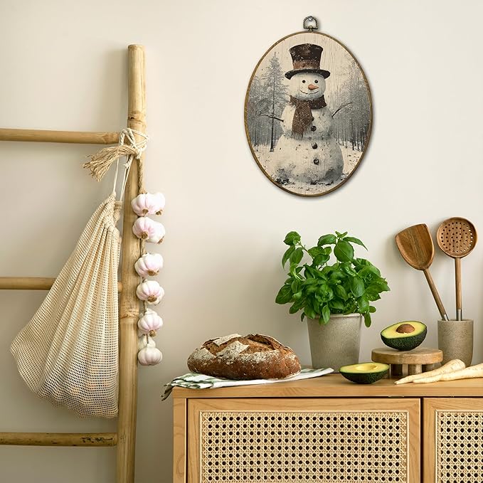 QZQE Vintage Christmas Snowman Oval Wall Art Decor Framed, Winter Christmas Oval Canvas Prints, Rustic Farmhouse Winter Xmas Snowman Wall Hanging Decor for Home Bedroom Living Room, 8.6x11.4 Inch