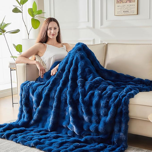 Luxury 1000GSM Faux Rabbit Fur Throw Blanket, Super Heavy Warm Cozy Blankets for Couch Bed Sofa, Bubble Plush Fuzzy Elegant Soft Reversible Mink Blanket for Living Room Bedroom, Navy Blue
