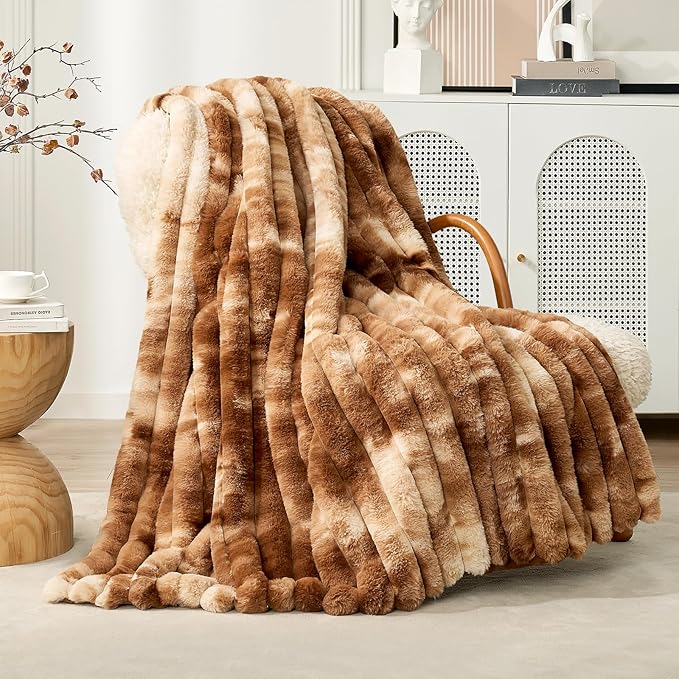 Cozy Bliss Faux Fur Throw Blanket for Couch, Cozy Warm Plush Striped Blanket for Sofa Bedroom Living Room, 50 * 60 Inches Tie-dye Brown