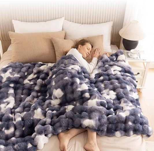Cozy Faux Fur Throw Blanket for Bed Warm Fuzzy Throw Blanket, Soft Plush Thick Bubble Blankets for Bedroom and Living Room, Furry Luxury Blanket, 60 x 80,Tie-Dye Blue