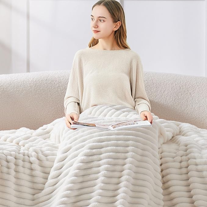 BEDELITE Full Size Blanket for Bed, 300GSM Soft & Warm Fleece Cream White Blanket, Decorative and Giftable Striped Blankets for Women, Men, 84"x90"