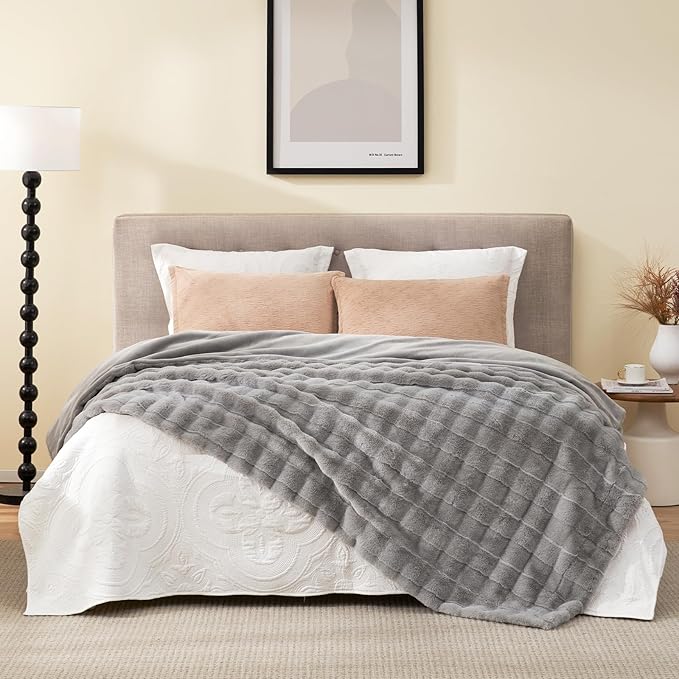 Cozy Bliss Fluffy Faux Fur Throw Blanket for Couch,Warm Cozy Soft Grey Throw Blankets for Sofa Bed Living Room,60x80 Inches