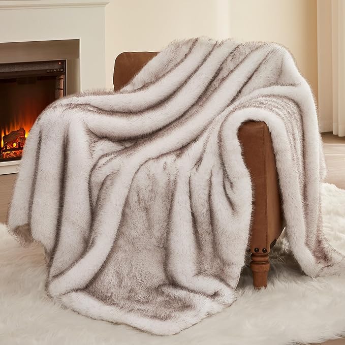 L'AGRATY Faux Fur Throw Blanket: 50''x 60'' Luxury Fluffy Plush Thick Faux Fur Blanket for Bed Couch Sofa - Cozy Soft Fuzzy Blankets for Women Man: Minky Couture Decoration Blanket (White Beige)